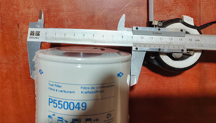 Donaldson P550049 Spin-on Fuel Water Separator