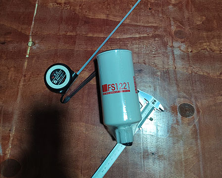 Fleetguard FS1221 Spin‑on Fuel Water Separator Filter