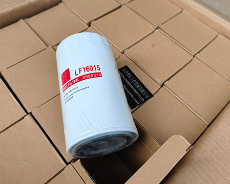 Fleetguard LF16015 Oil Filter
