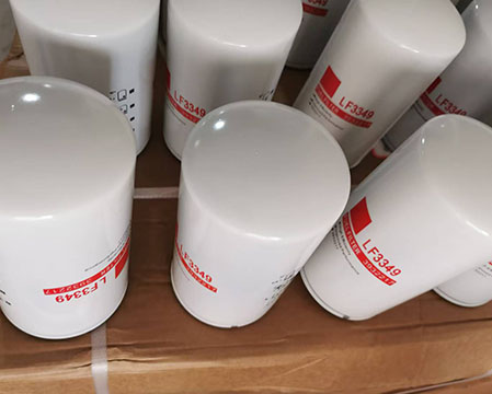 Fleetguard LF3349 Oil Filter