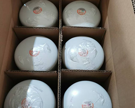 Fleetguard LF9009 Oil Filter