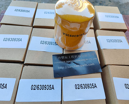 JCB 02/630935A Oil Filter