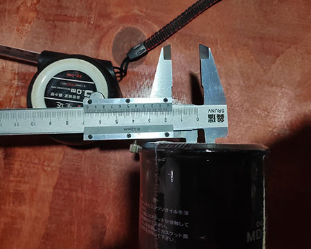 Mitsubishi MD135737 Oil Filter